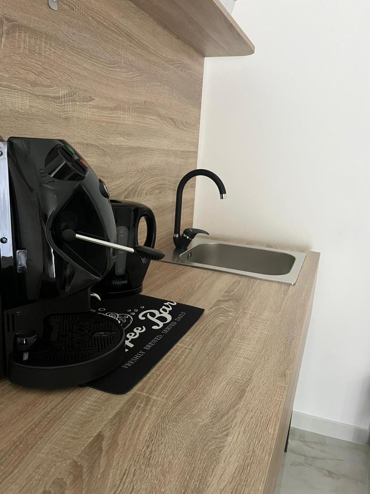 B&B Garibaldi Road Napoli Eksteriør bilde