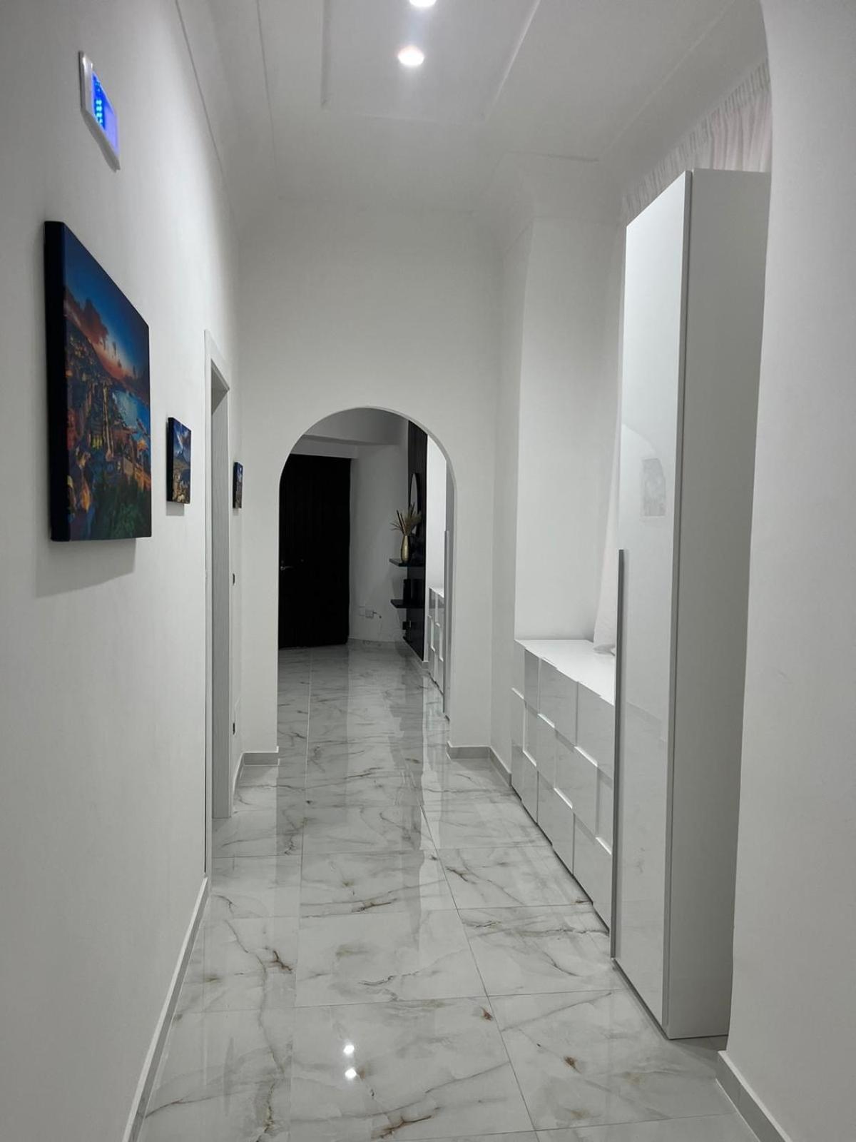 B&B Garibaldi Road Napoli Eksteriør bilde