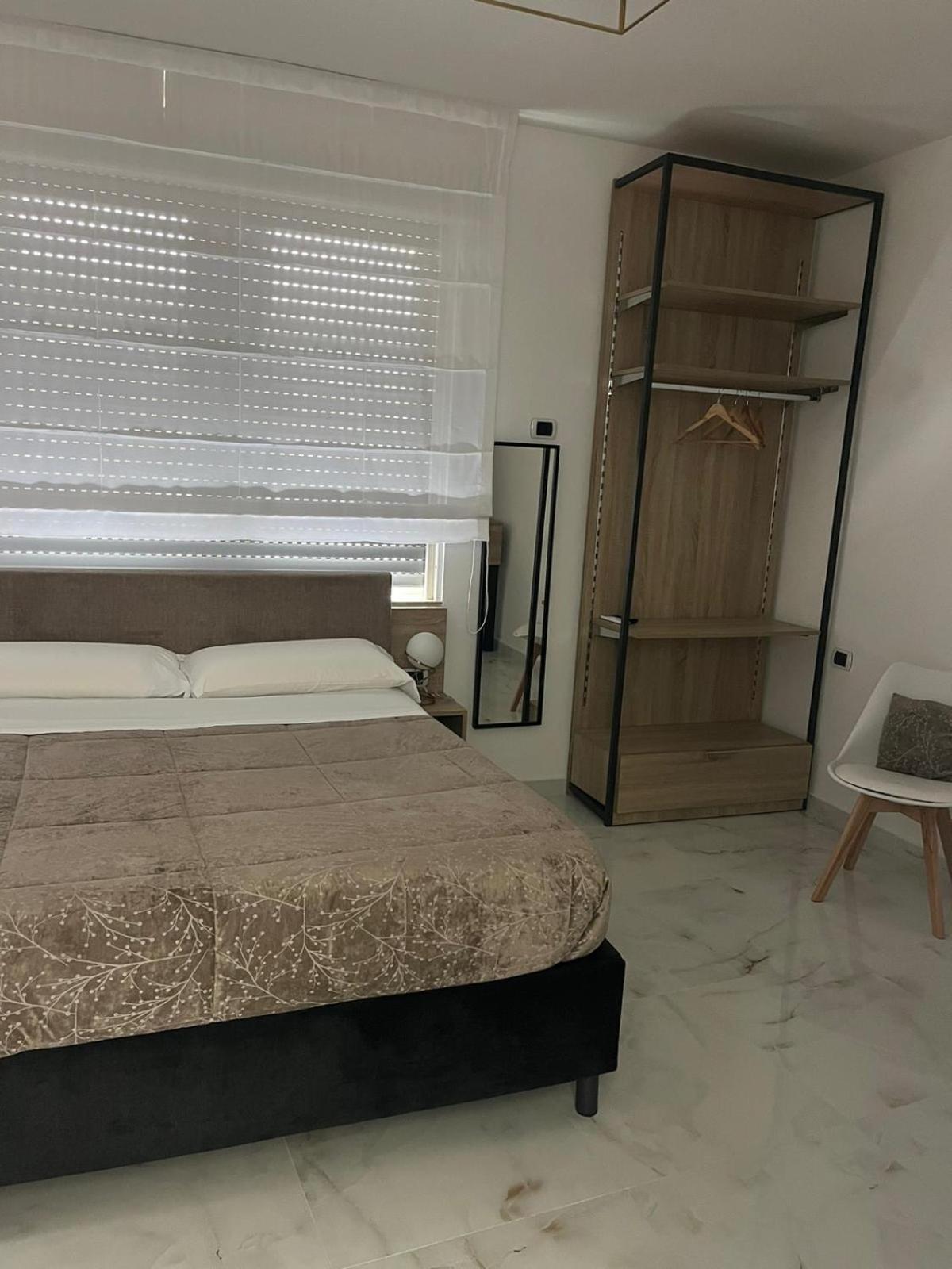 B&B Garibaldi Road Napoli Eksteriør bilde